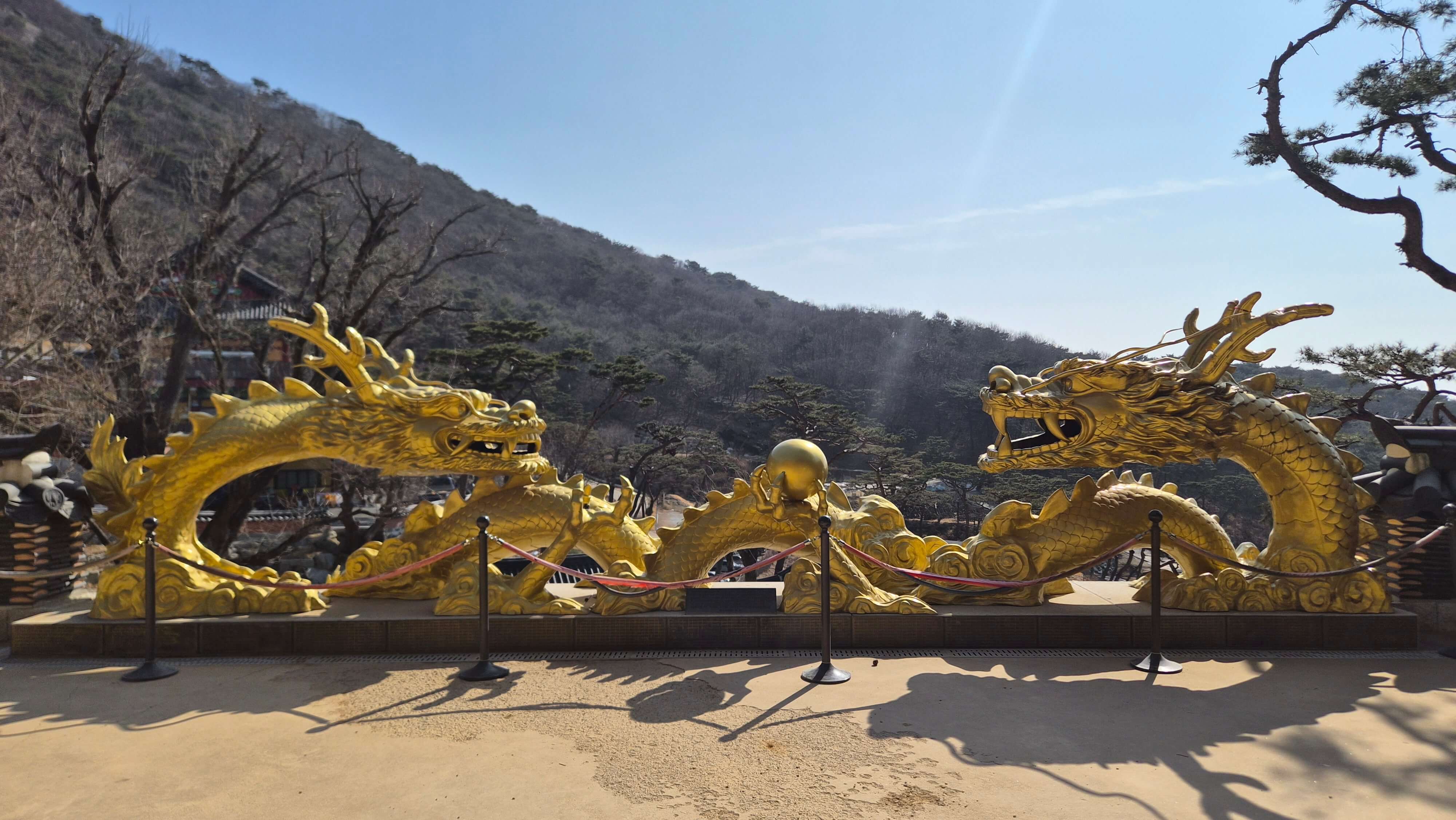 강화도 보문사 : 서해의 신비로운 관음 성지, 창건 설화부터 마애관음보살과 사계절 산사 풍경까지