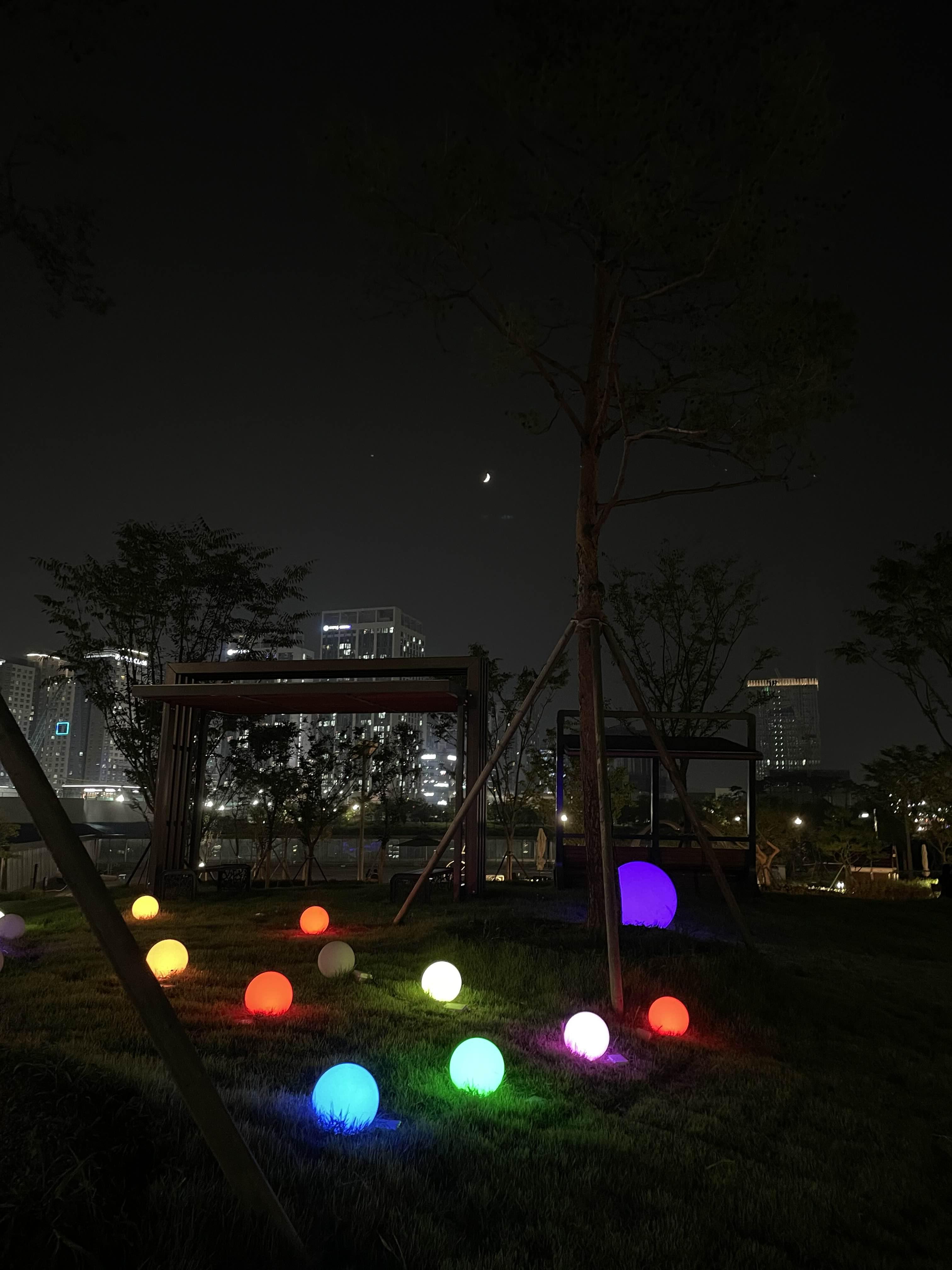 청라 호수공원 - 감각적인 조명들