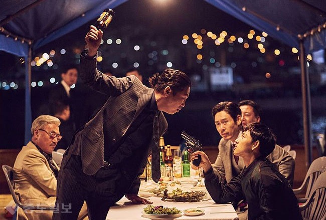 불한당: 나쁜 놈들의 세상 리뷰