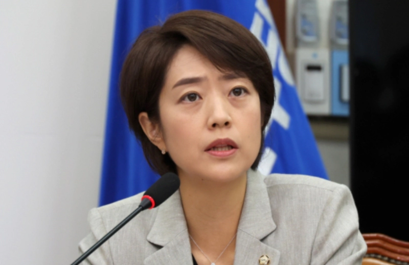 고민정 국회의원 프로필 재산 남편