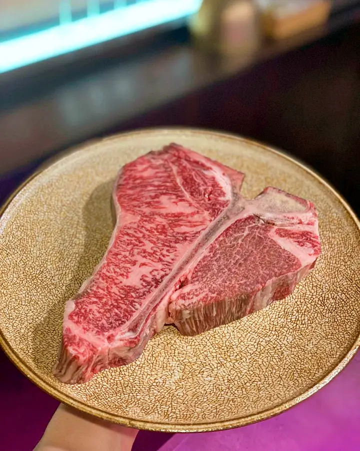 투데이 맛있는 메뉴 한우 소고기 드라이에이징 티본 스테이크, 한우알 꼬리구이, 티본 라면, 육회 부산 해운대 맛집