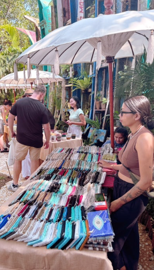 라브리사 짱구 선데이마켓