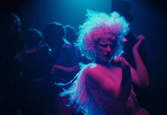 [영화 브라이드 결말&amp;#44; 줄거리&amp;#44; 후기/리뷰] 고전 호러 프랑켄슈타인을 신부 시점에서 재해석한 영화