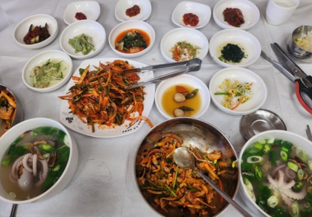 동네한바퀴-영암-갈낙탕-육낙