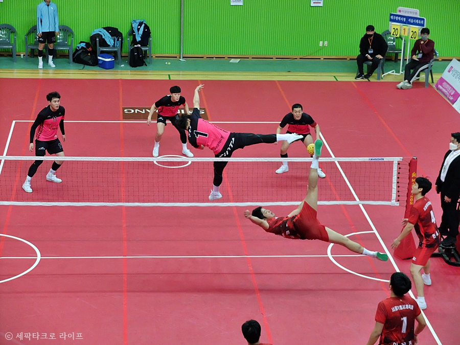 세팍타크로사진