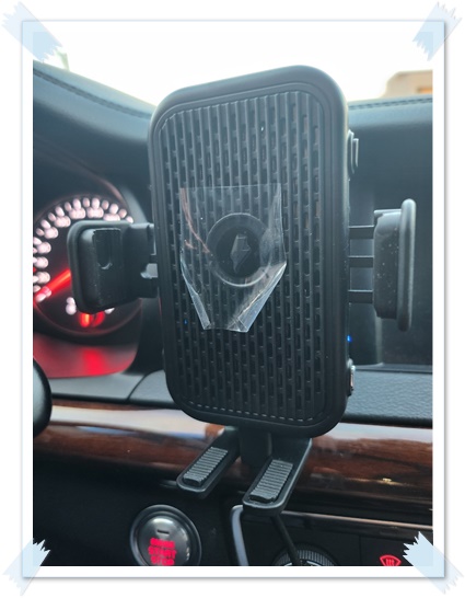 쿠팡-차량용-핸드폰-무선-충전기-추천