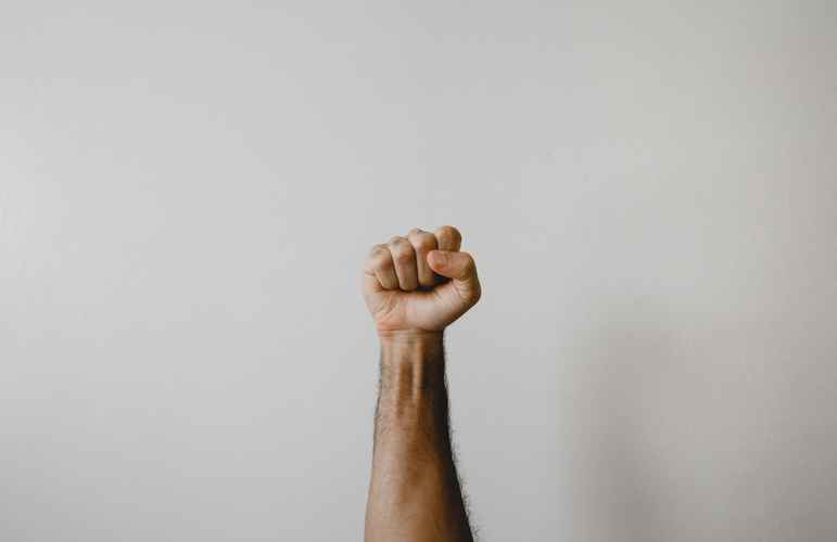 고장 난 가전제품 수리 지연, 소비자가 법적으로 요구할 수 있는 권리는?