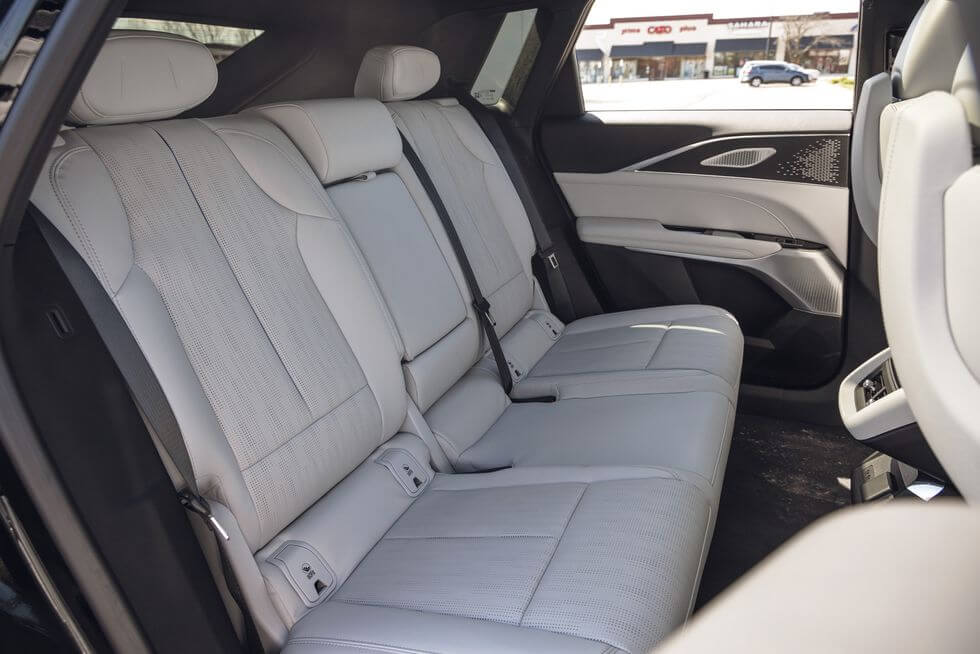 2024 캐딜락 리릭