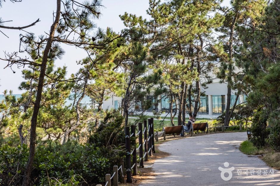 교통·주차·편의시설