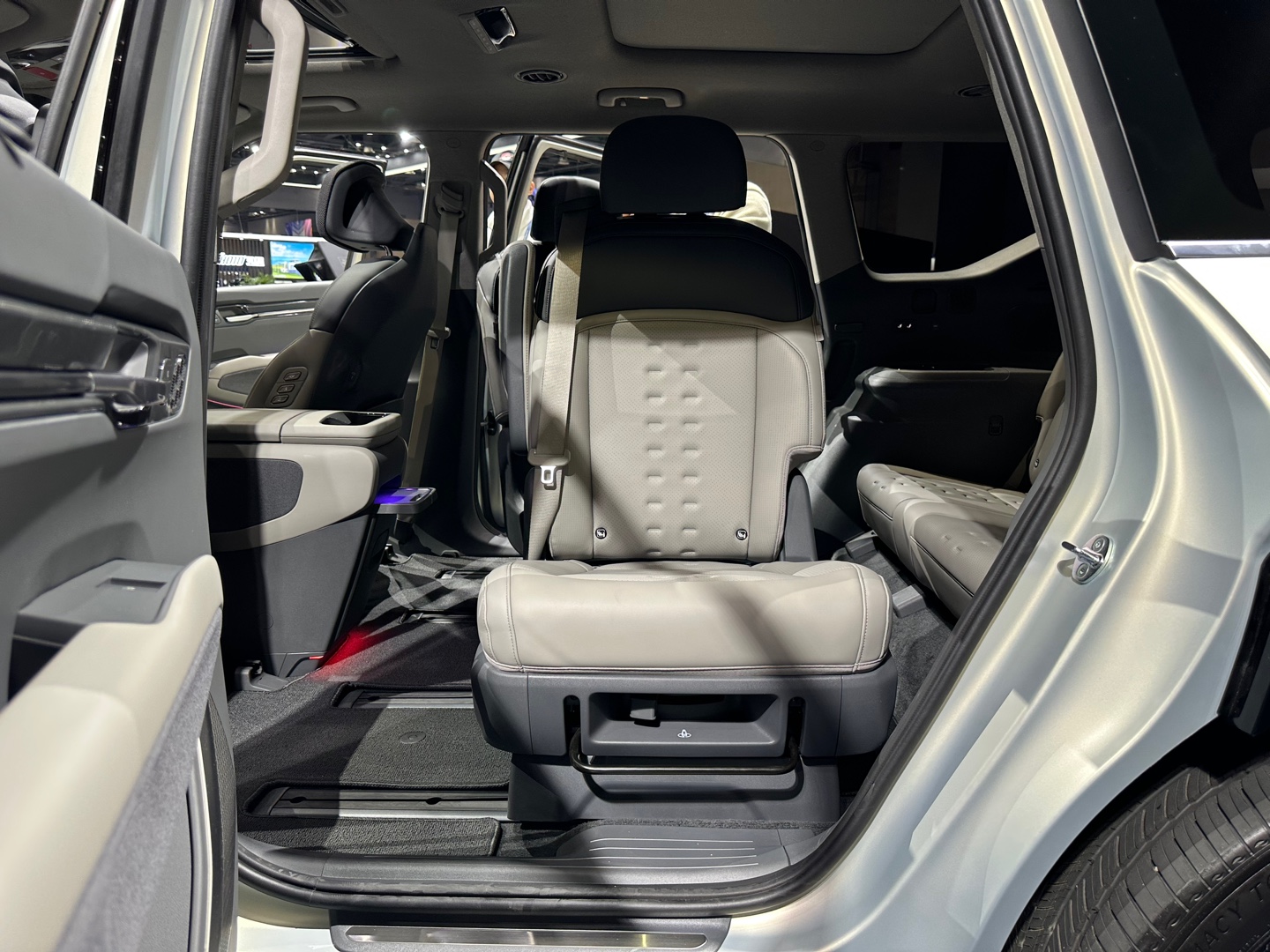 기아 대형 전기 SUV 'EV9'