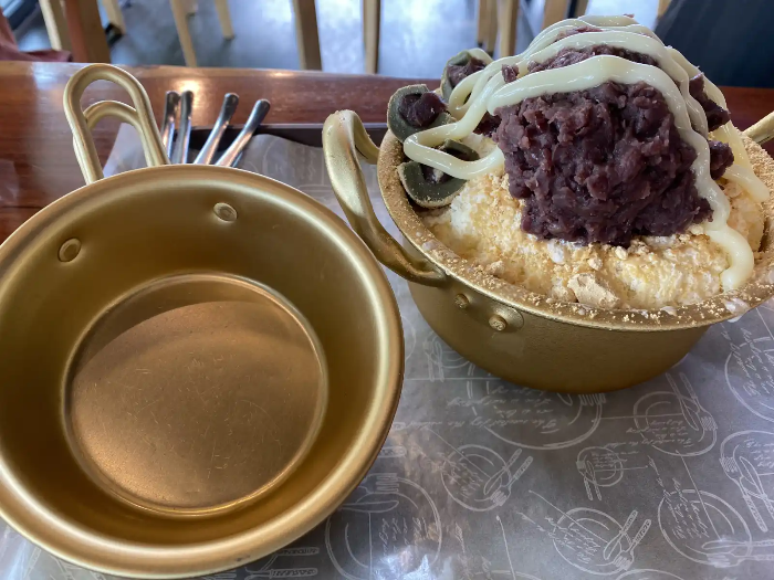 수덕사-카페-추천-그릭요거트-팥빙수