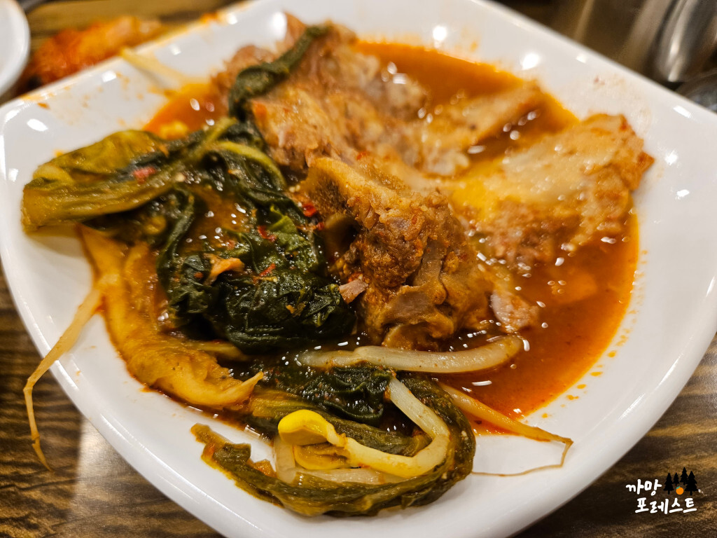 일인자 감자탕 뼈해장국