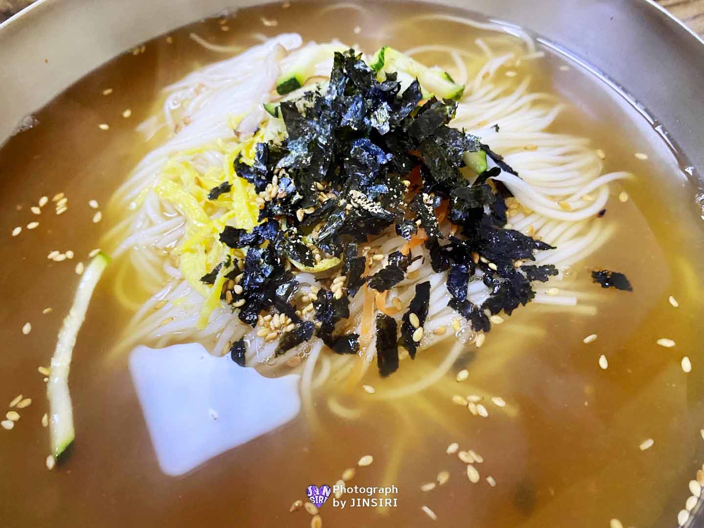 ์ธ์ฒ ์์ ๋ ๊ณ์๊ตฌ ๋ถํ ์๋์์น๊ตญ์ ๋ง์ง ์ฝฉ๊ตญ์ ๋น๋น๊ตญ์