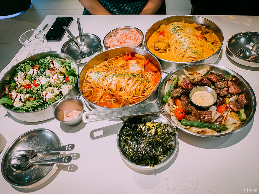 바비레드 4인 세트메뉴