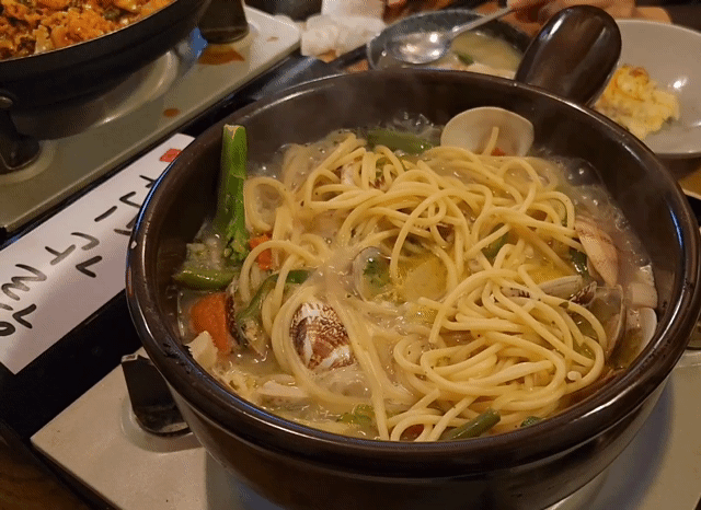 월간식당바지락술찜파스타
