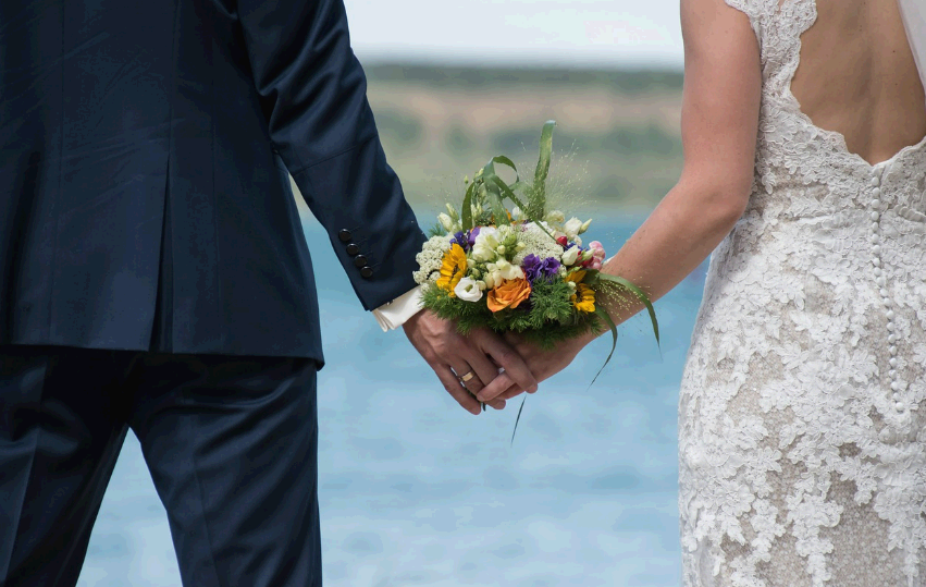 아이슬란드 결혼 풍습: 자연과 전통의 만남