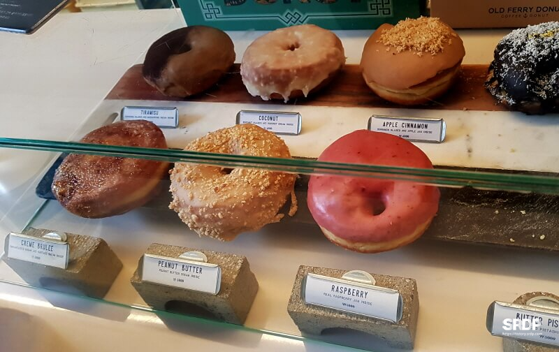 올드페리도넛-용산-한남점-메뉴-추천-피넛버터-올드페리도넛-보관-올드페리-주차-서울-3대-도넛