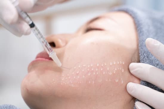 엑소좀 시술 (Exosome Therapy) ❘ 피부 재생과 동안 관리의 핵심