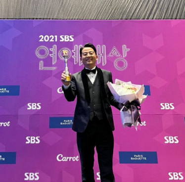 김준호