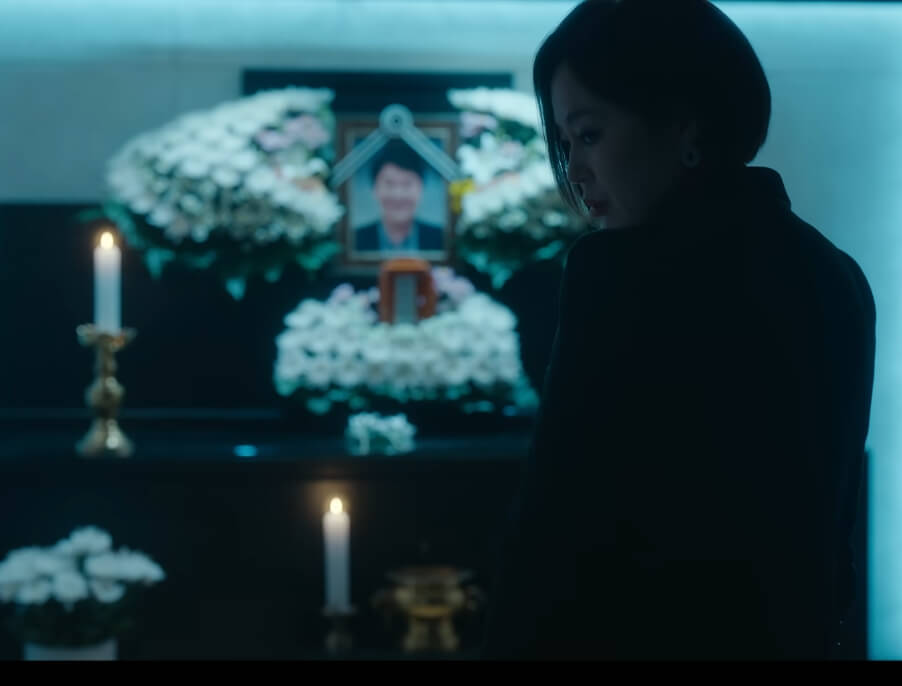 다해아빠의 영정사진 앞에 있는 일홍