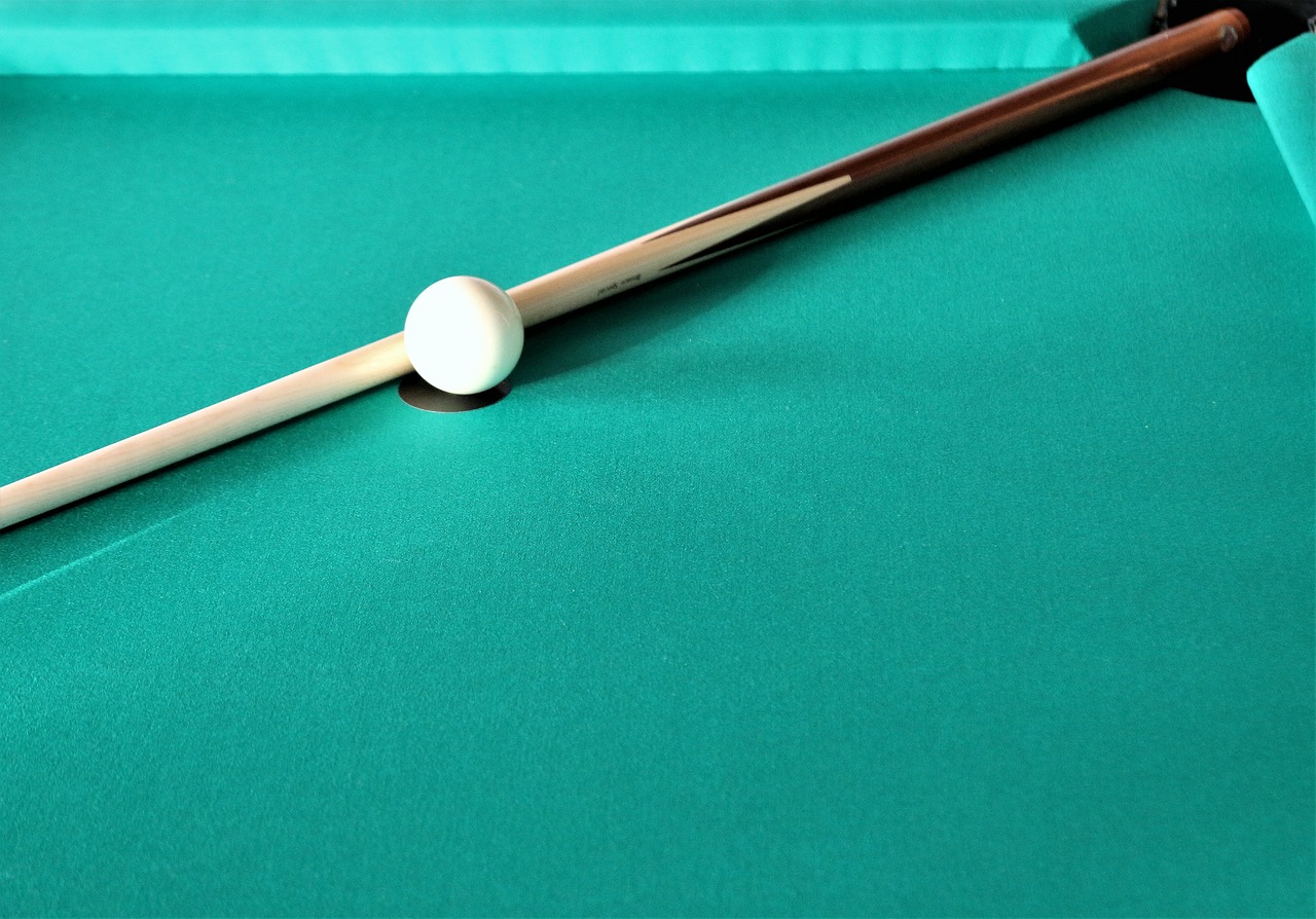 BILLIARD