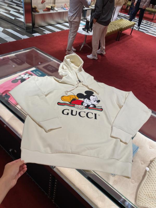 구찌 X 디즈니 미키마우스 빈티지 프린트 후드 티셔츠 NATURAL 469251