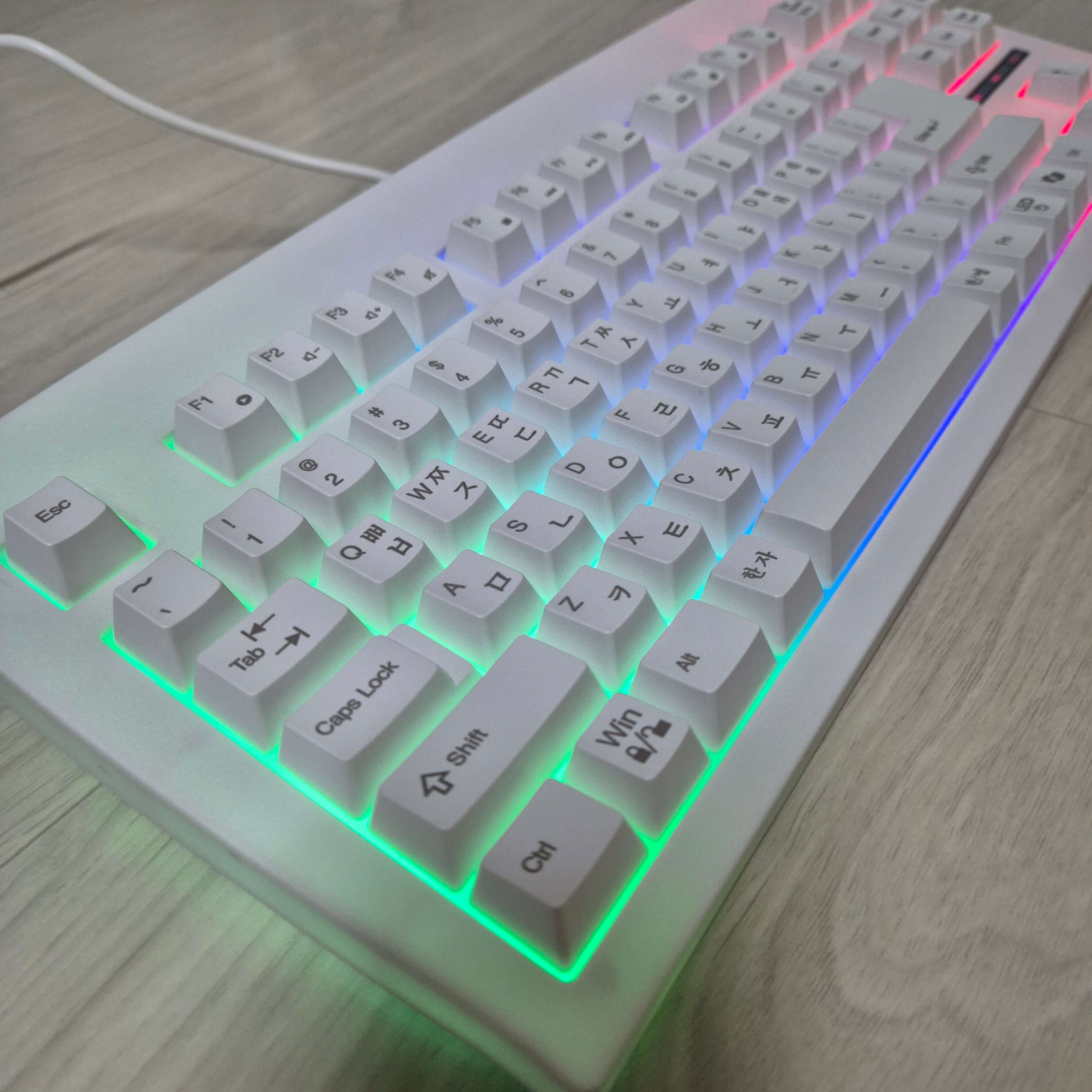 led조명 켰을 때