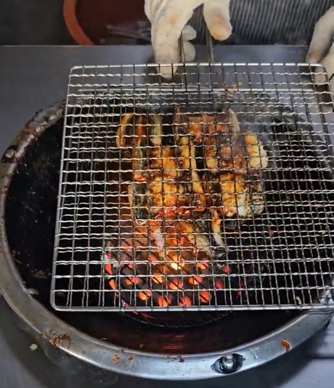 동네한바퀴-김해-연탄-장어구이-3대-향옥정