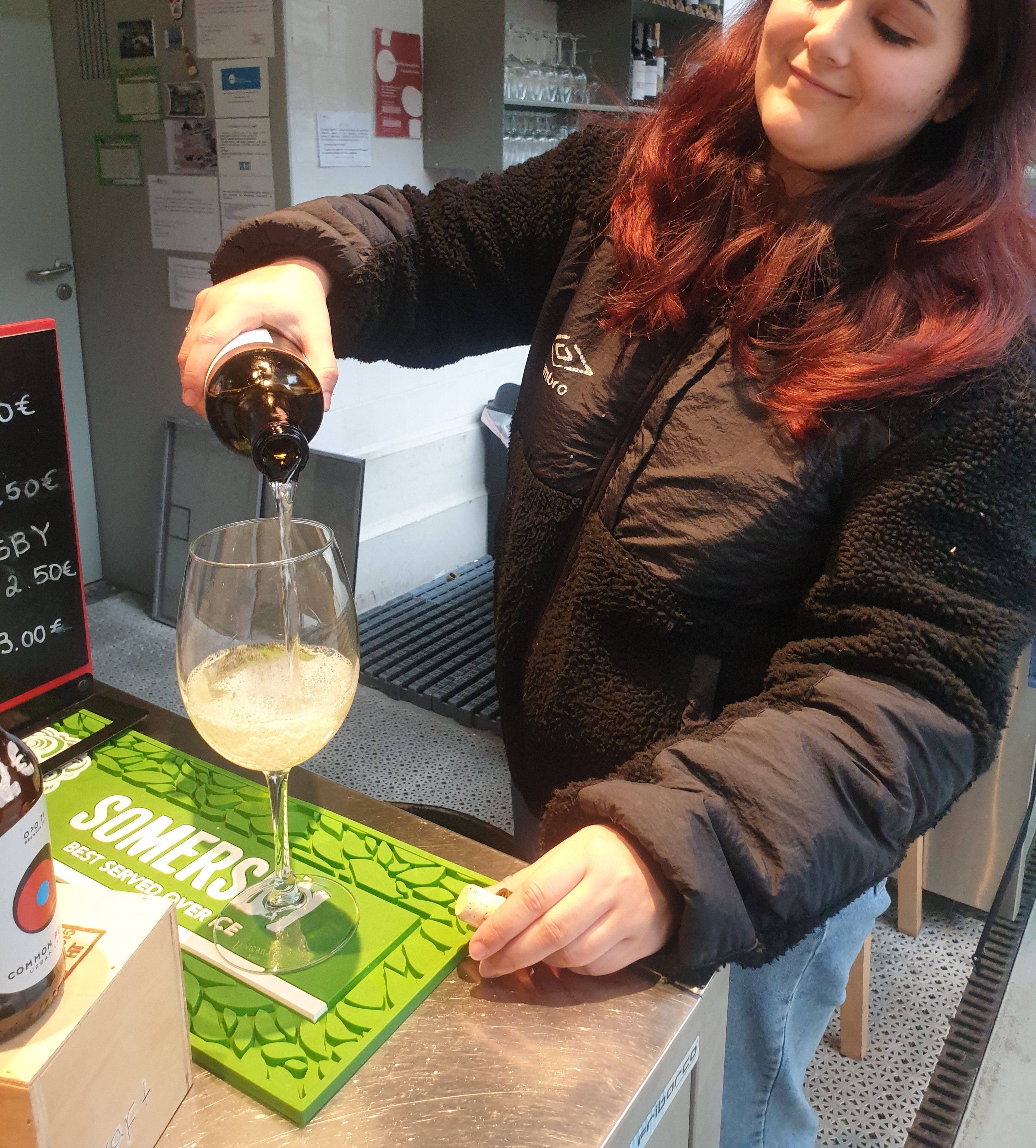 볼랑시장 와인가게