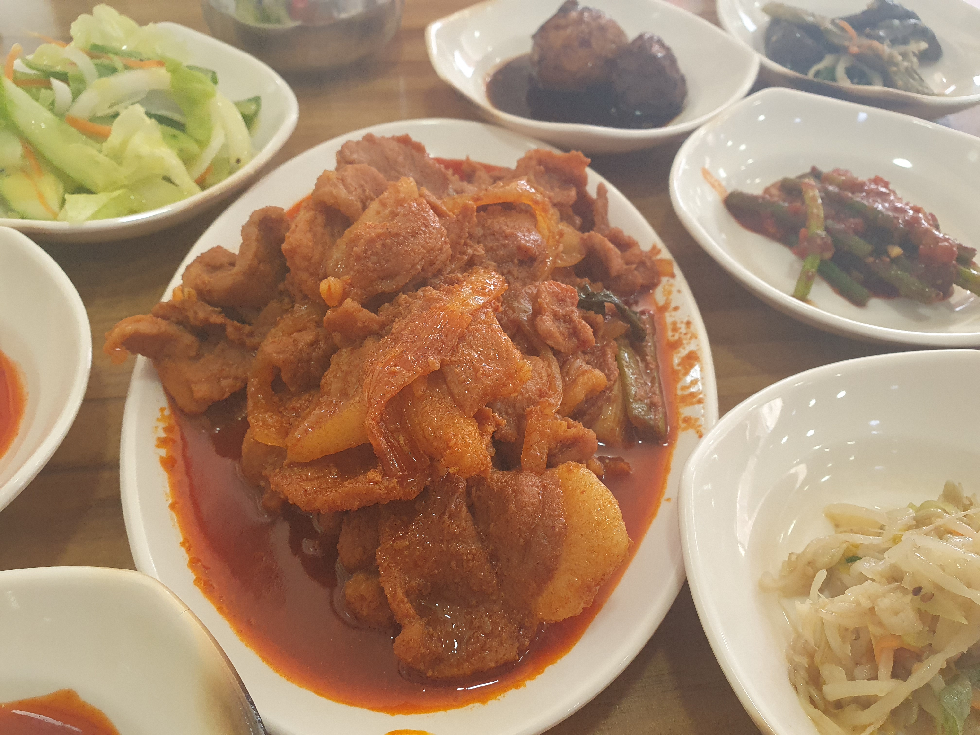 관저동 백반 맛집 명성식당 제육볶은 2인분
