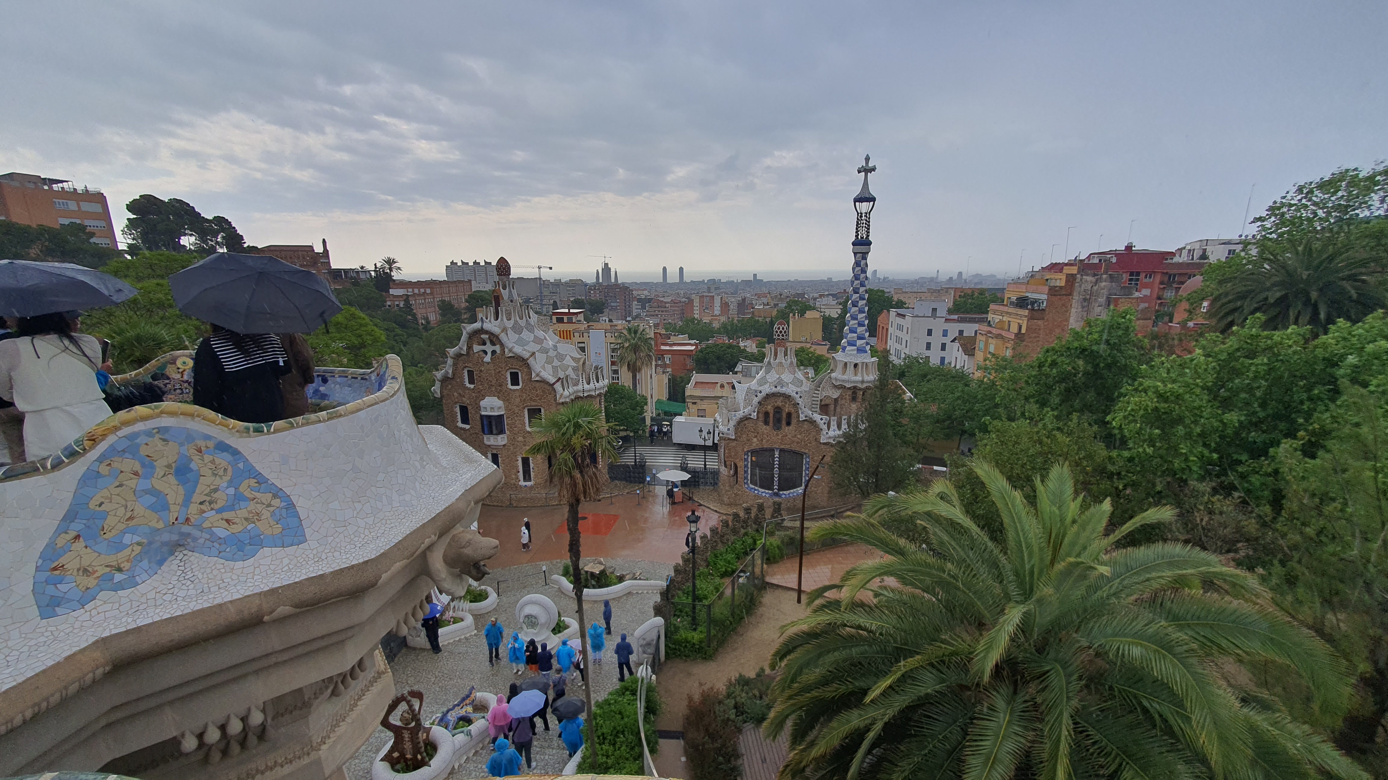 내이쳐스퀘어에서 내려다 본 바르셀로나