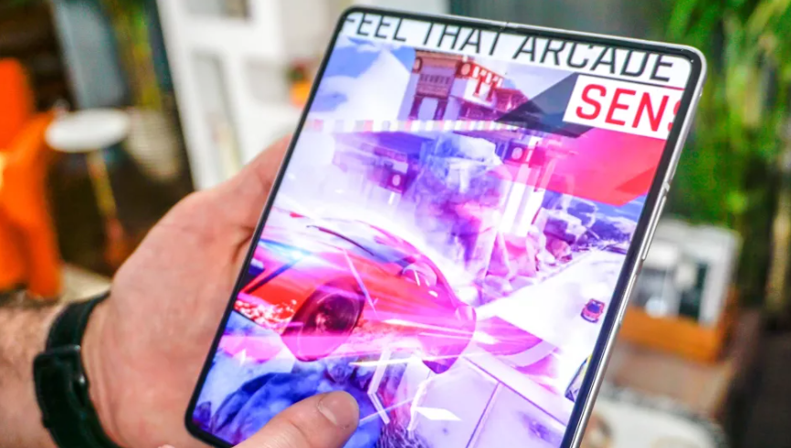 7.6.인치 화면 갤럭시 Z 폴드3 - 7.6.인치 화면