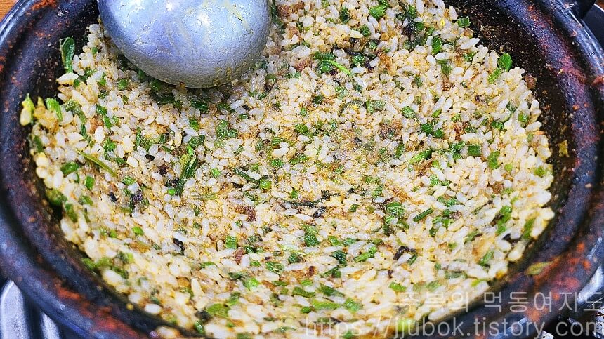 등촌샤브칼국수-버섯샤브칼국수-볶음밥