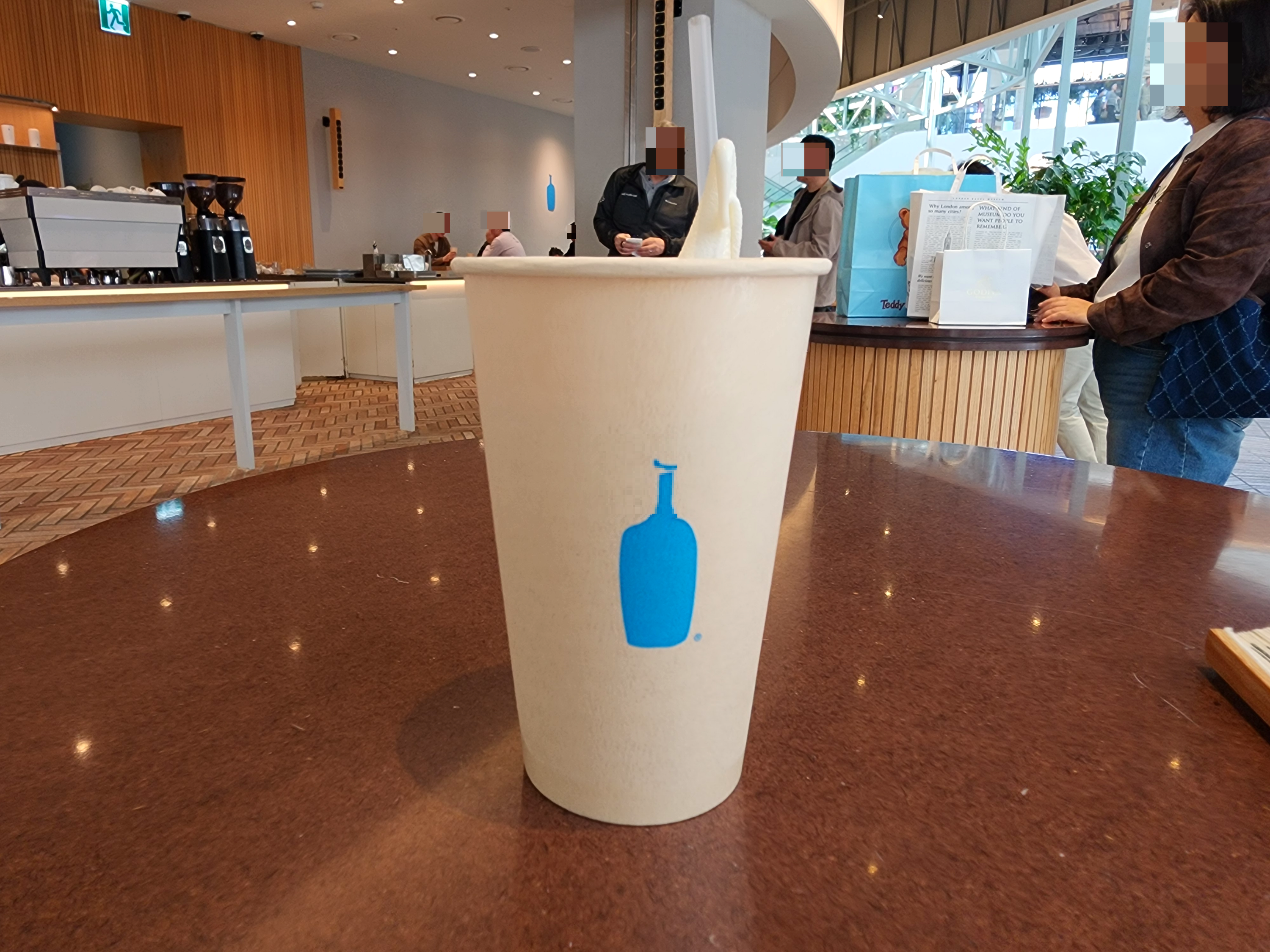 블루보틀더현대서울_놀라플로트