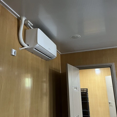 초이스캠프 실외 화장실 에어컨