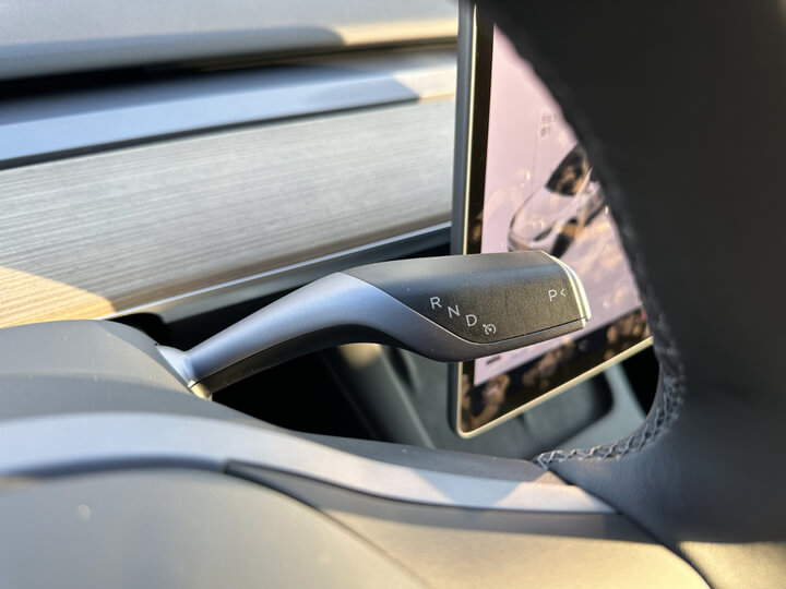 테슬라 모델Y 가격인하 배터리 차이 주행거리 보조금 확인