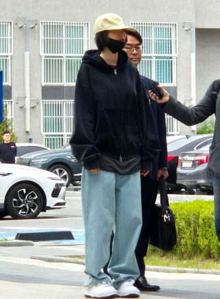 나나 자택 침입 강도 &amp;#124; 재판 증언 트라우마 호소 분노