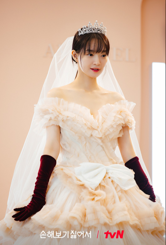 손해 보기 싫어서 등장인물 남주 재방송 작가 인물관계도 몇부작 ott 출연진