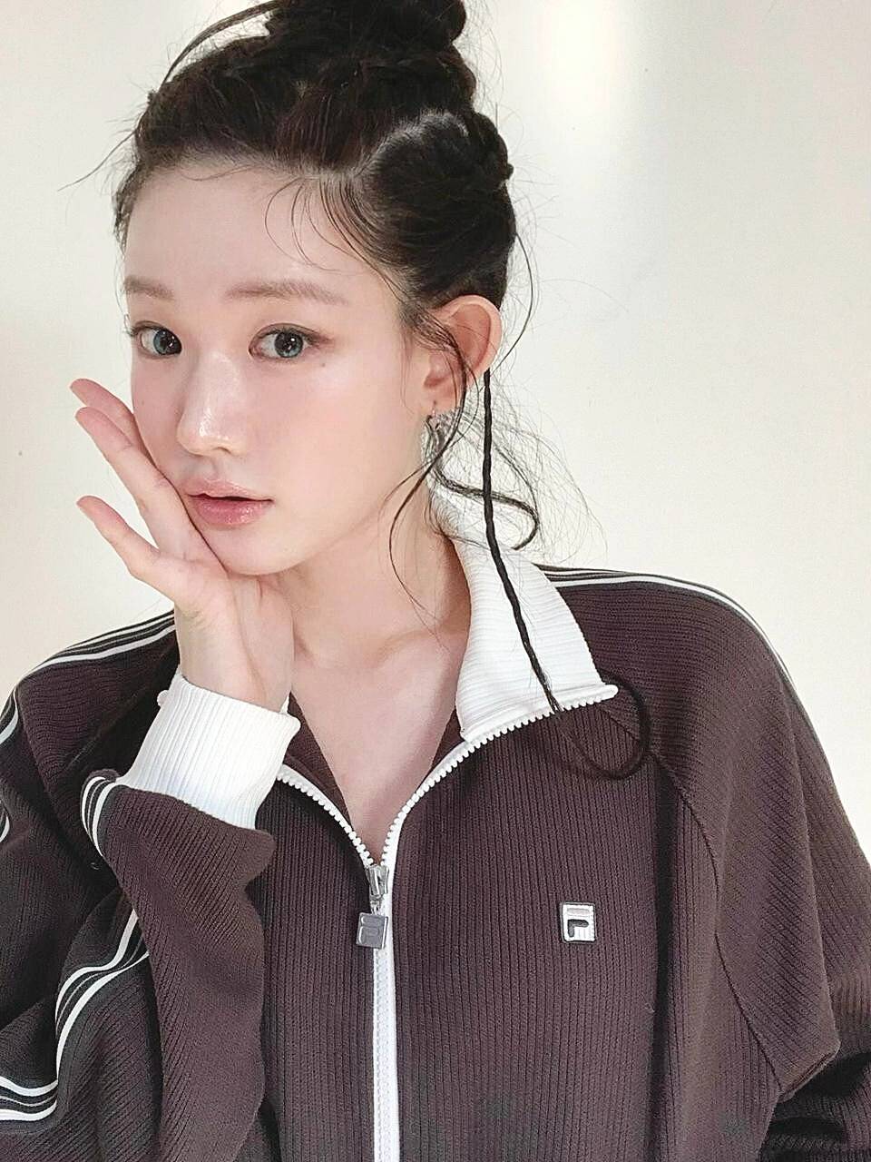 배우-최윤지