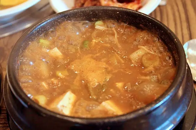 투데이 맛있는 메뉴 간판없는 백반집 김치찌개, 된장찌개, 비빔밥 맛있는 식당 추천 부산 영도 맛집
