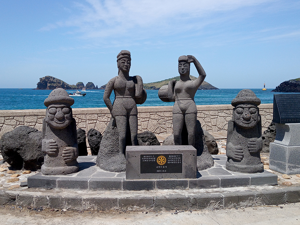 올레길 12코스: 무릉외갓집에서 용수리포구까지