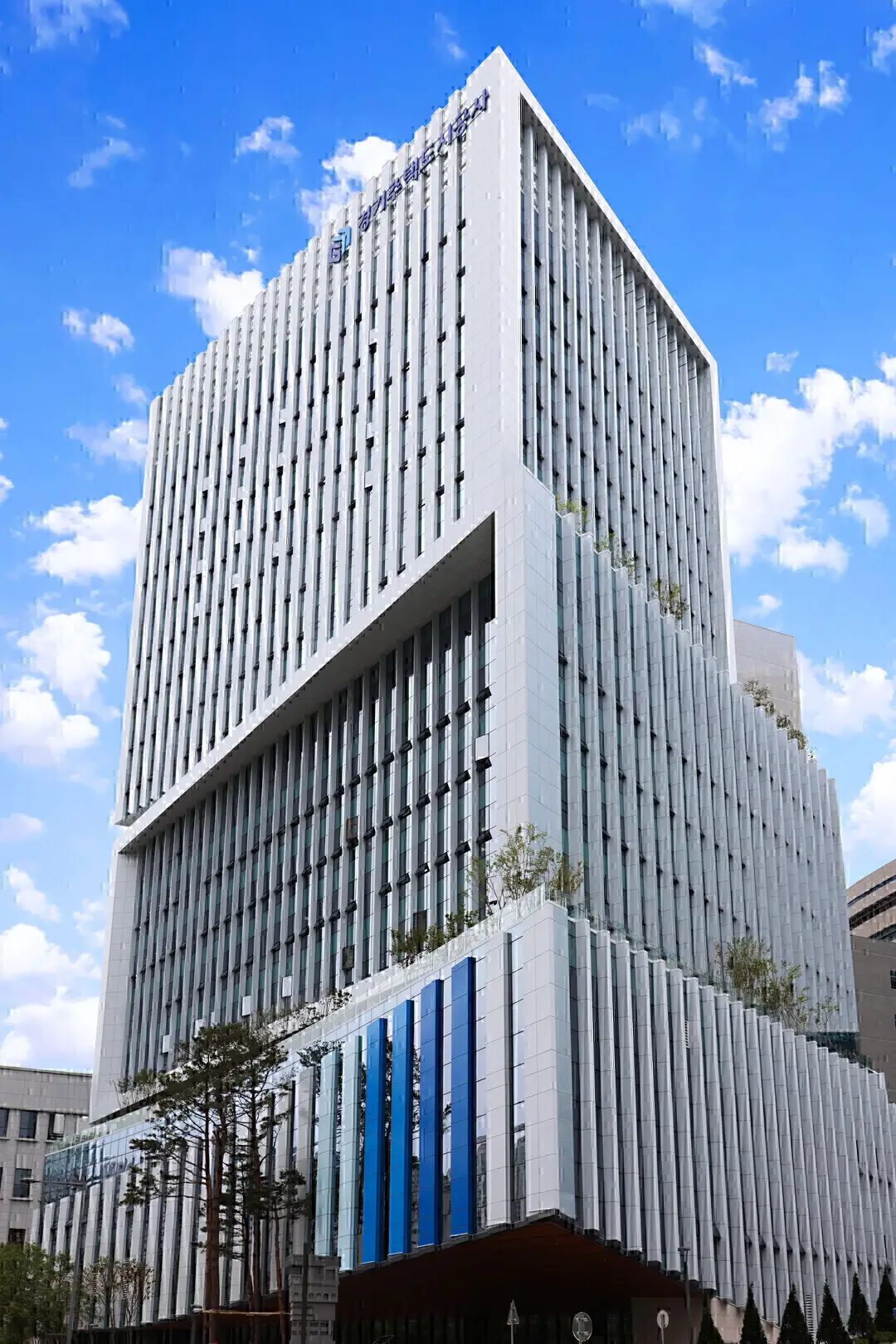 p1065599854732541_768_thum