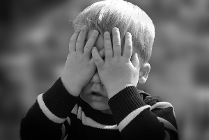 틱 장애 원인과 증상