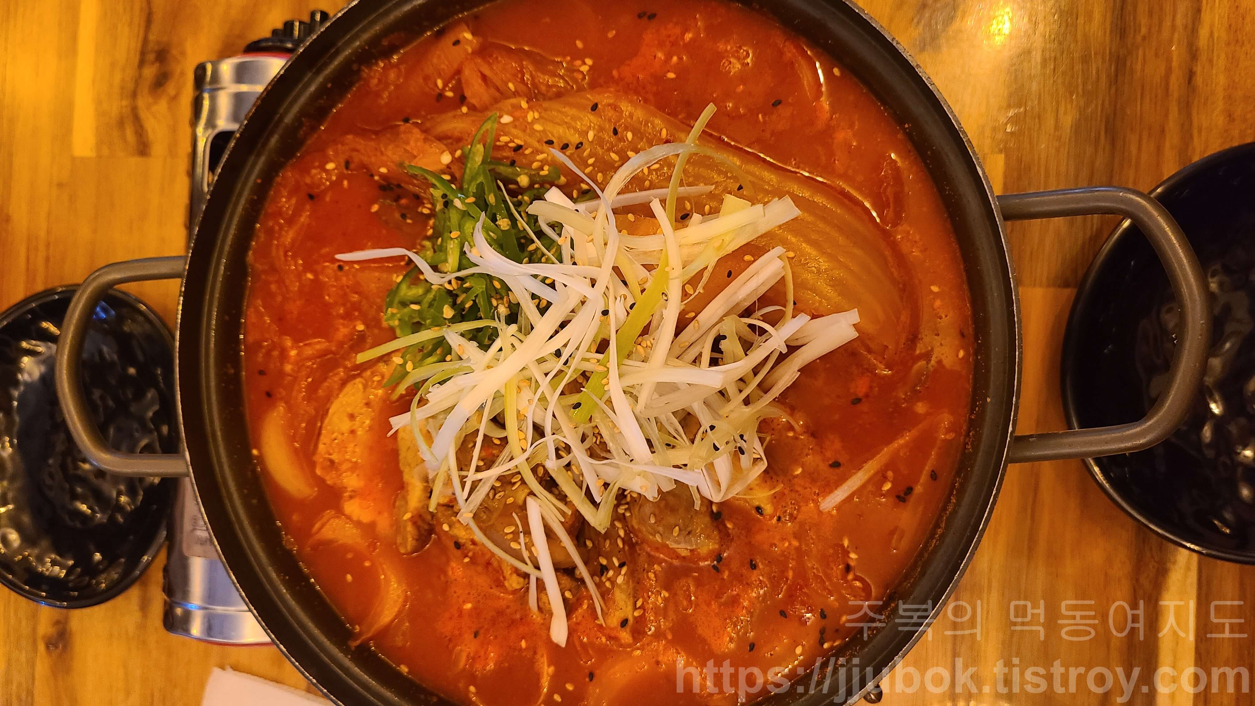 작전동-담아-돼지김치찜