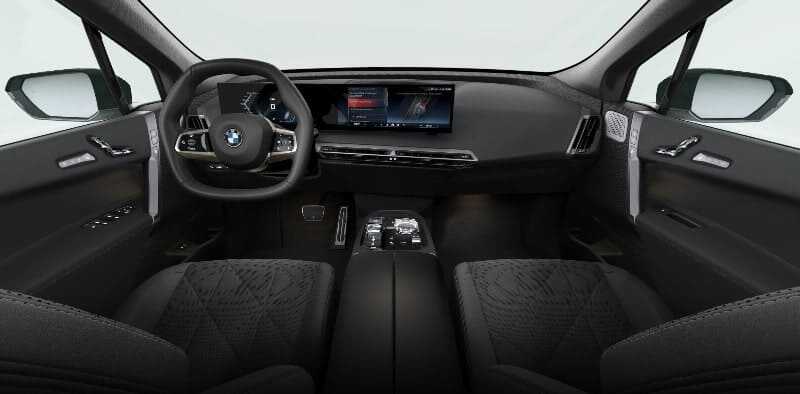 BMW iX M70 xDrive