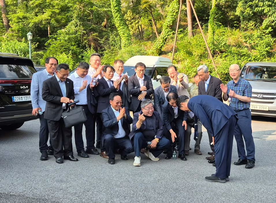 이재명며느리김유미,이동호 결혼식,김유미 프로필,삼청각 결혼식,청첩장 유출 논란,테러 협박 사건