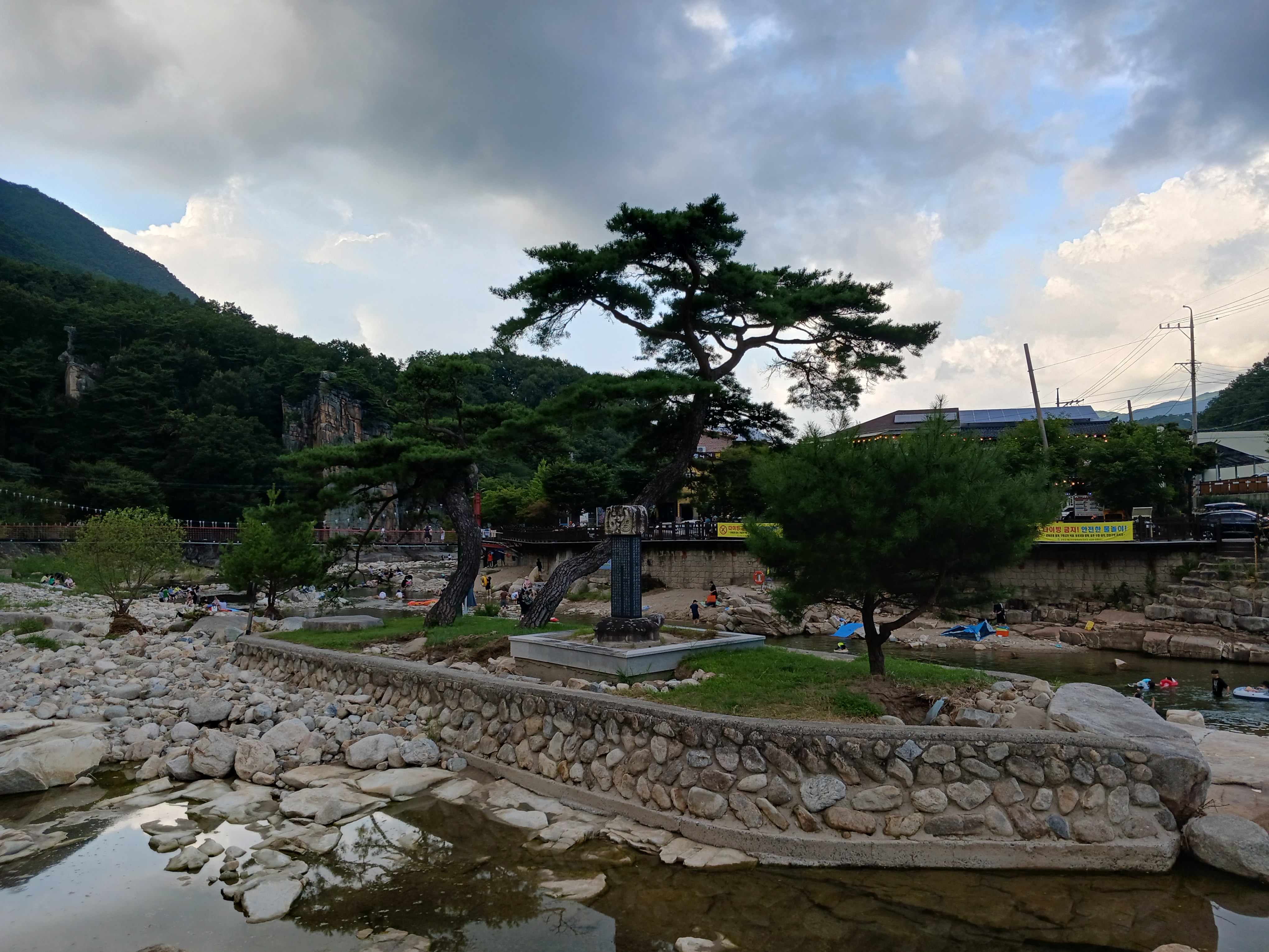 사인암계곡