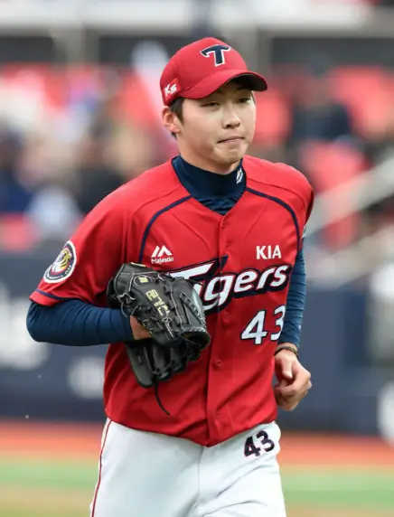 박소영 문경찬