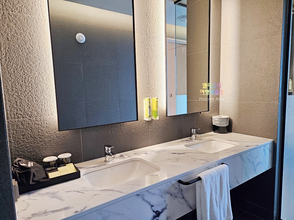 울산 타니베이 호텔, 신상 오션뷰 호텔 숙소 추천 - 코너스위트룸