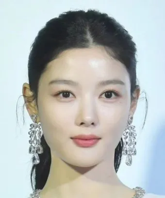 입술 밑 점 관상 참고 정보_5